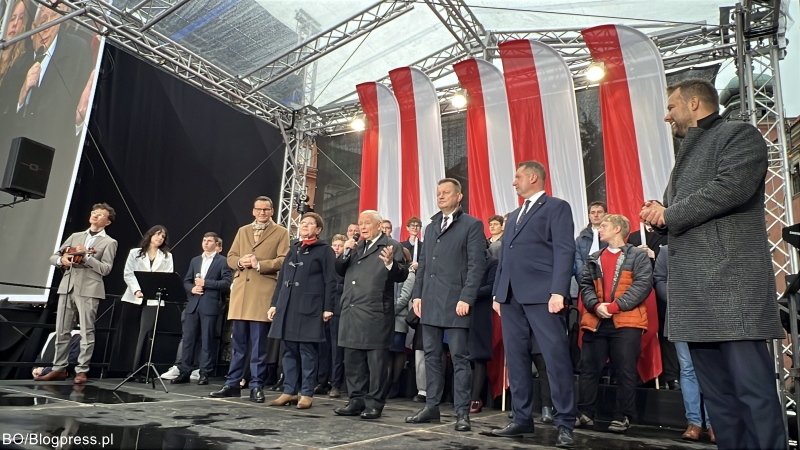 Manifestacja  "W obronie Polski. "STOP nielegalnej migracji! NIE dla umowy z Mercosur!"