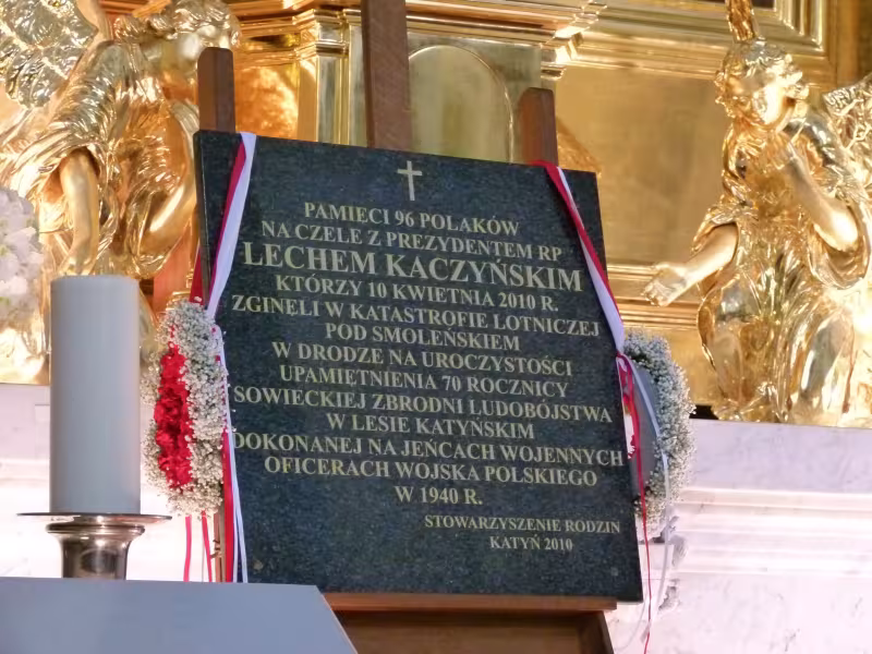 tablica smoleńska